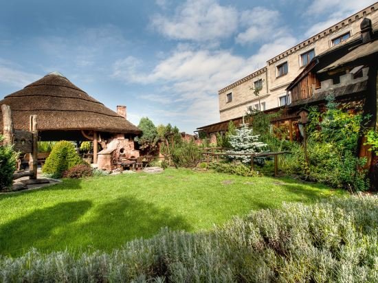 Hotel Zameczek,Ksiaz Wielki>>Krakow,1 star