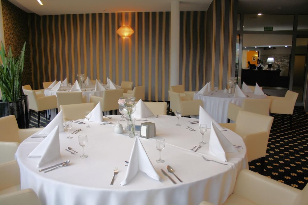 hotel business faltom gdynia