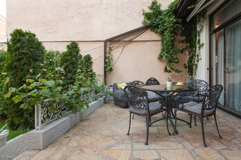 Urban Hostel & Apartments,Centar>>Skopje,2 star