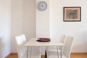 urban hostel and apartments