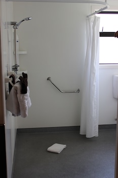 quality inn acapulco taupo