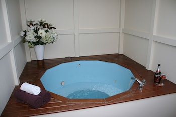 quality inn acapulco taupo