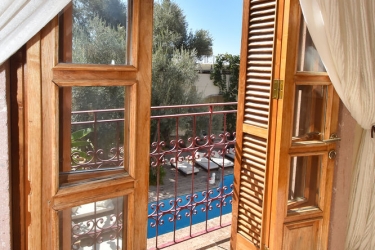 jade residence