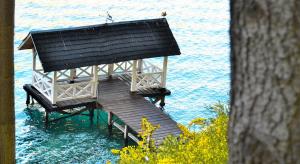 dos bahias lake resort