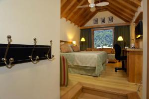 Hotel Y Cabanas Le Village,Neuquén>>San Martin De Los Andes,3 star