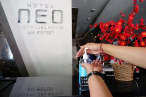 hotel neo kuta jelantik