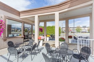 super 8 by wyndham kelowna bc