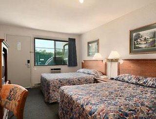 Super 8 By Wyndham Kelowna Bc,Kelowna>>British Columbia,2 star