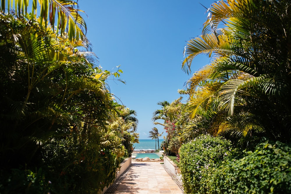 hurricane jeri praia