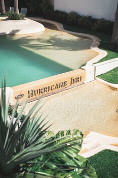hurricane jeri praia