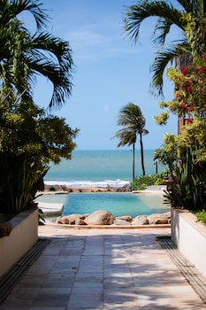 hurricane jeri praia