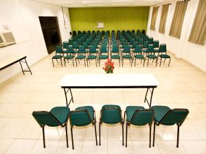 turrance white hotel