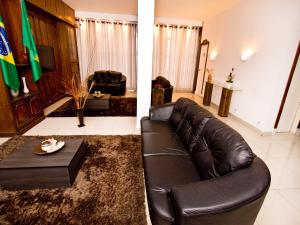 turrance white hotel