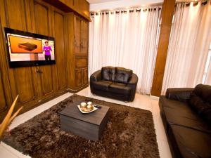 turrance white hotel