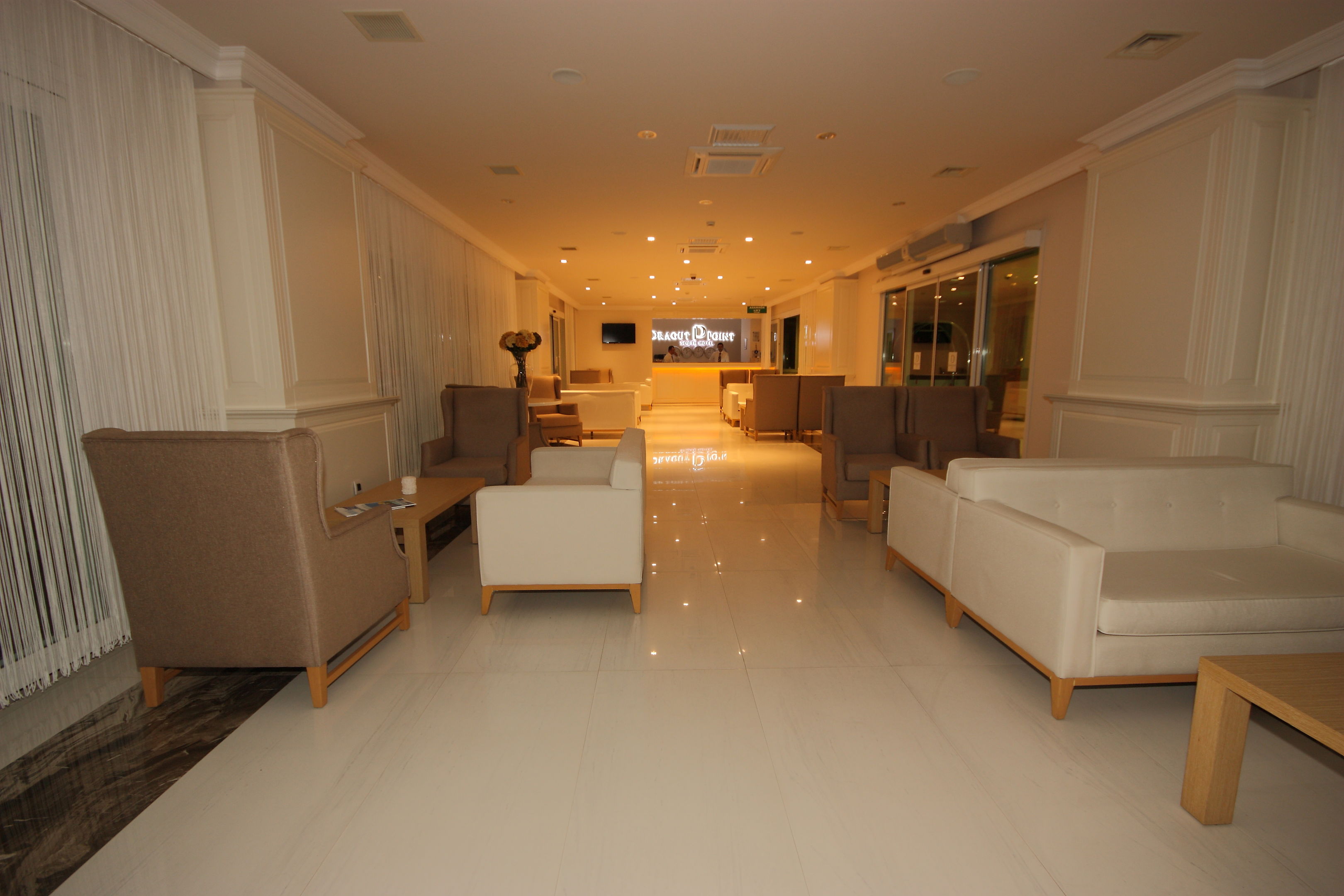 dragut point south hotel