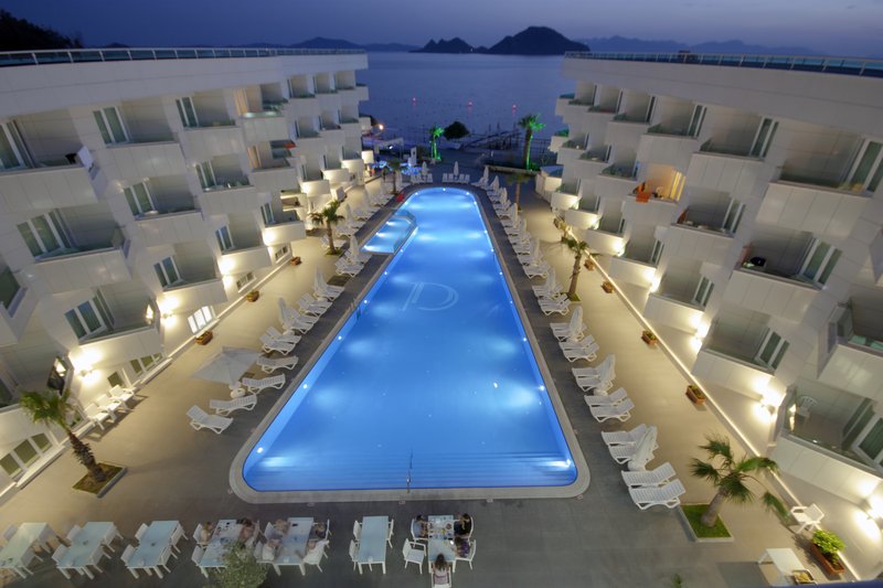 dragut point south hotel