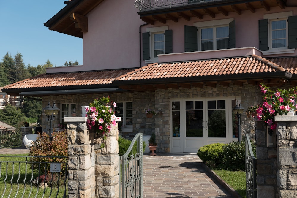 tami hotel resort spa