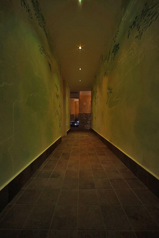 tami hotel resort spa