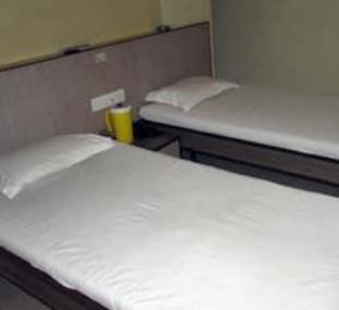 Hotel Ramniwas,,2 star