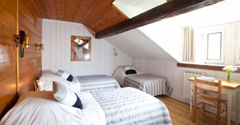 la chaumiere mountain lodge