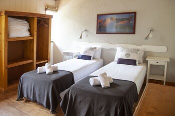 la chaumiere mountain lodge