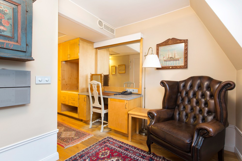 Victory Hotel,Haninge>>Gamla Stan,4 star