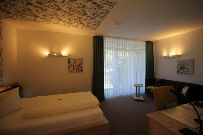 atrium garni hotel und weinhandlung