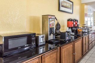 econo lodge byron