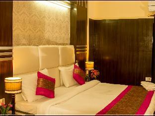 Radiance,15A/63 Ajmal Khan Rd Block 15A Wea Karol Bagh Delhi 110005,2 star