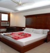 hotel lav kush deluxe