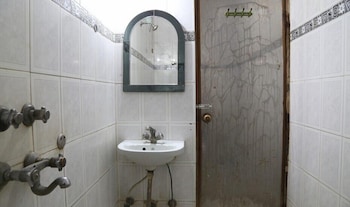 hotel delhi regency