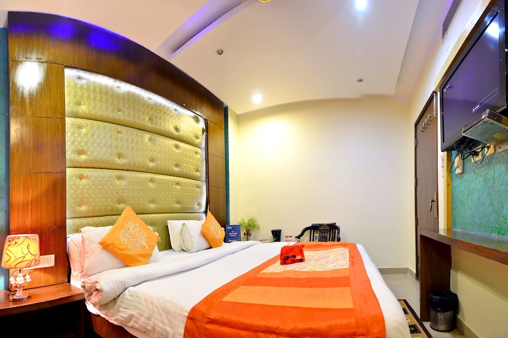 Hotel Benz International,Karol Bagh>>Delhi,3 star