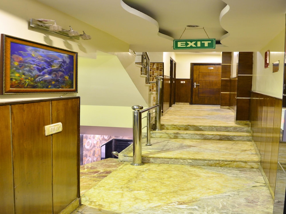 Hotel Benz International,Karol Bagh>>Delhi,3 star