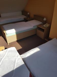 zum grunen baum hotel frankfurt airport