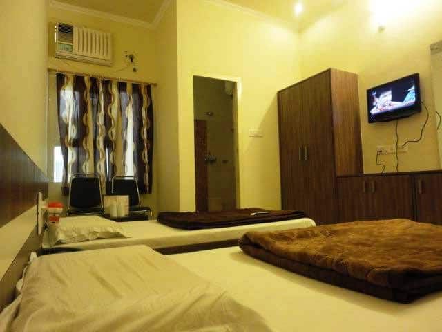 Hotel Crown Plaza ,Civil Lines,3 star