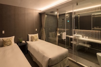 finders hotel fu qian