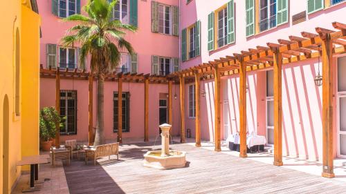 hotel le saint paul