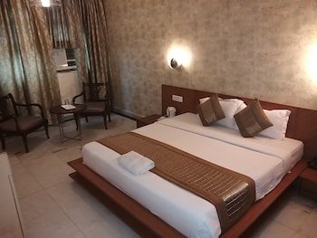 hotel chanson grand westend