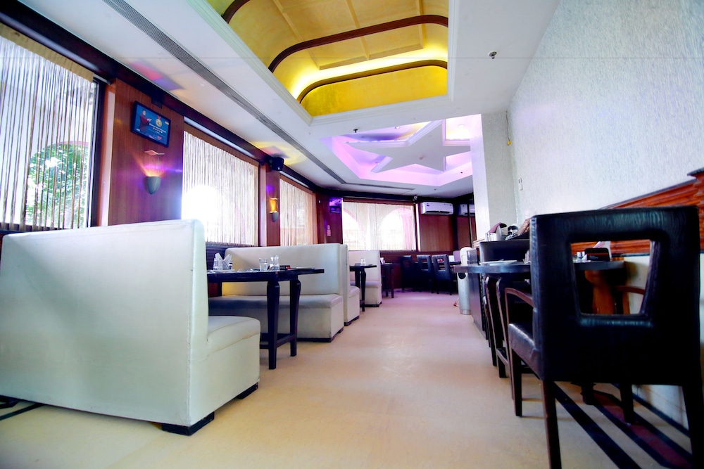 hotel chanson grand westend