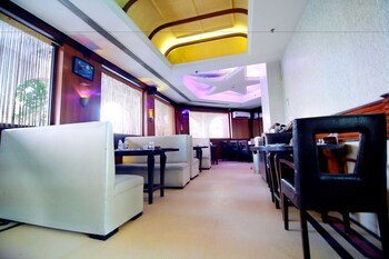 Hotel Chanson Grand Westend,New Delhi>>Delhi,4 star