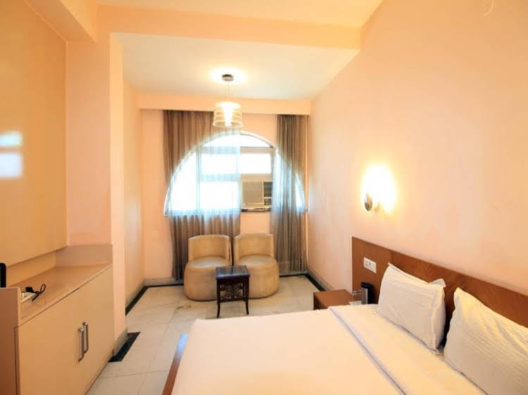 hotel chanson grand westend