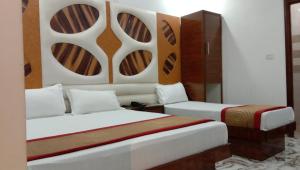 adb rooms hotel crystal deluxe