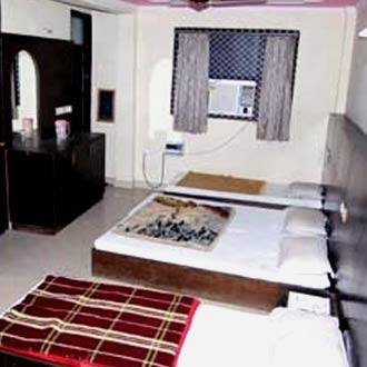 hotel radha krishna