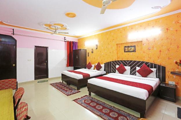 hotel parikshit palace