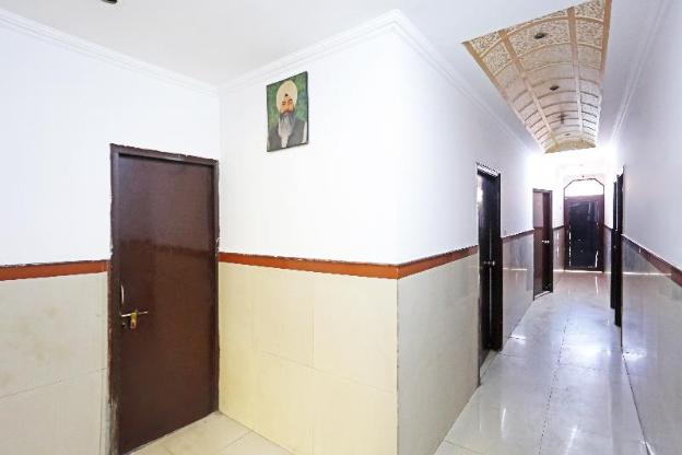 hotel parikshit palace