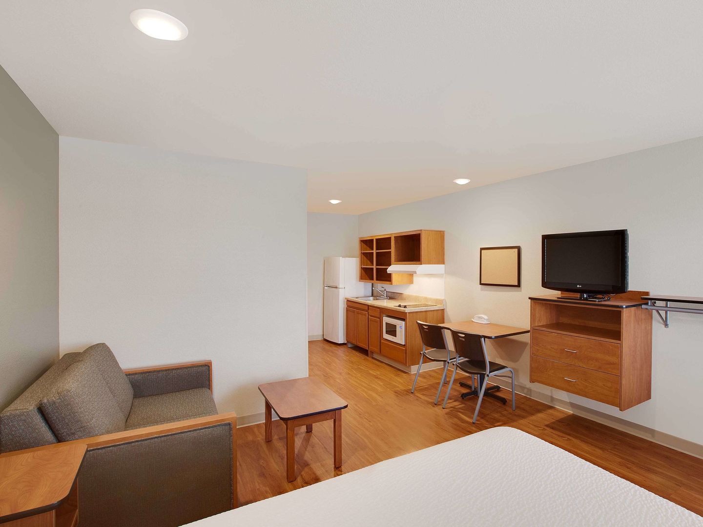 woodspring suites college station