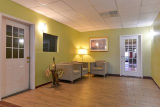 red roof inn chambersburg