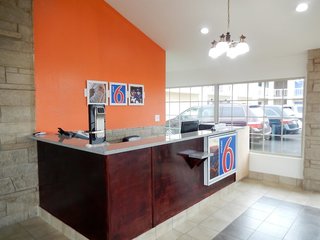 motel 6 childress tx