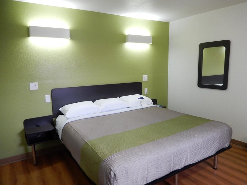 motel 6 childress tx