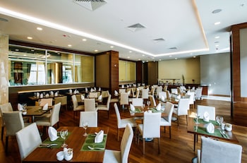 park dedeman bostanci hotel